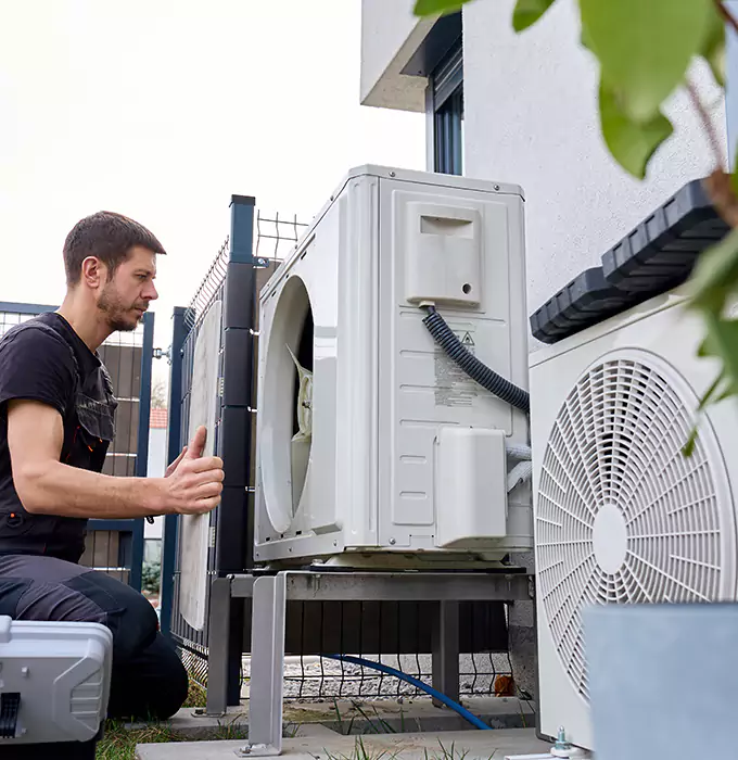 Why Dearborn Heights, MI Homeowners Choose Dearborn Heights HVAC for AC Condenser Repair?